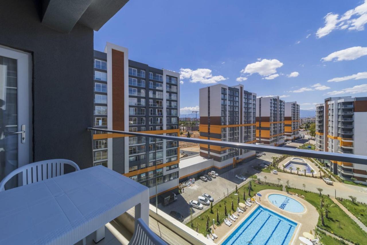 Remarkable Flat With Shared Pool In Kepez Appartement Antalya